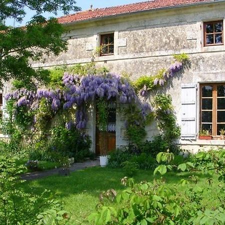 La Ferme De Magnantru Bed and Breakfast Perigne Eksteriør billede